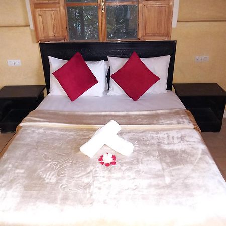 Latifa House Hotel Sbiti Kültér fotó
