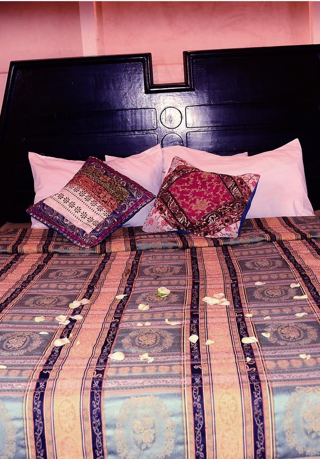 Latifa House Hotel Sbiti Kültér fotó