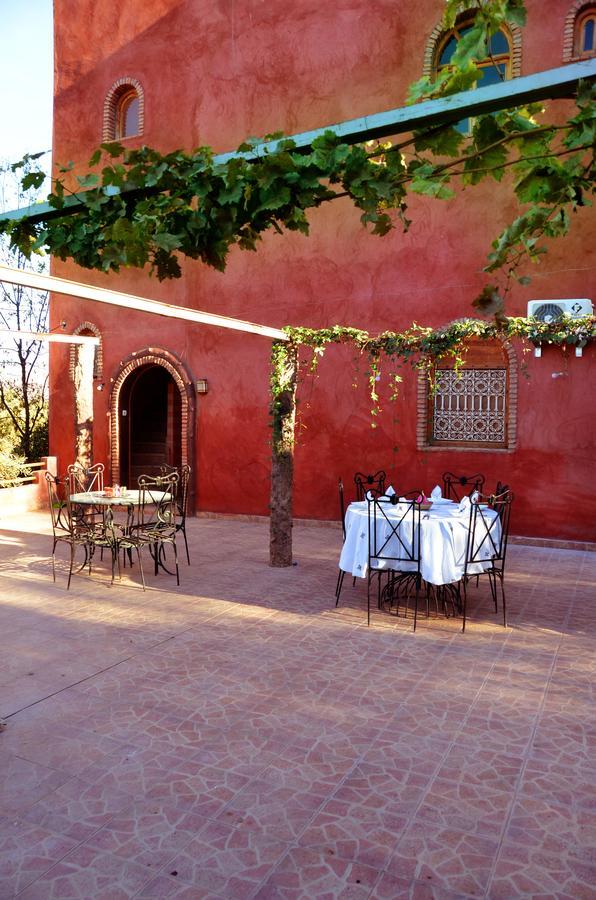 Latifa House Hotel Sbiti Kültér fotó